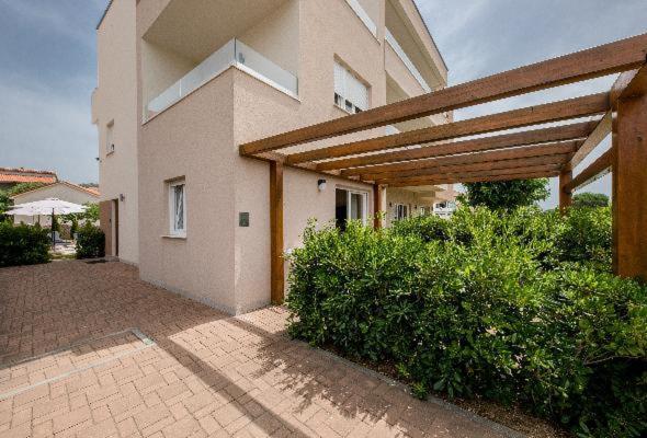 B&B Vila Sabbia Лопар Екстериор снимка